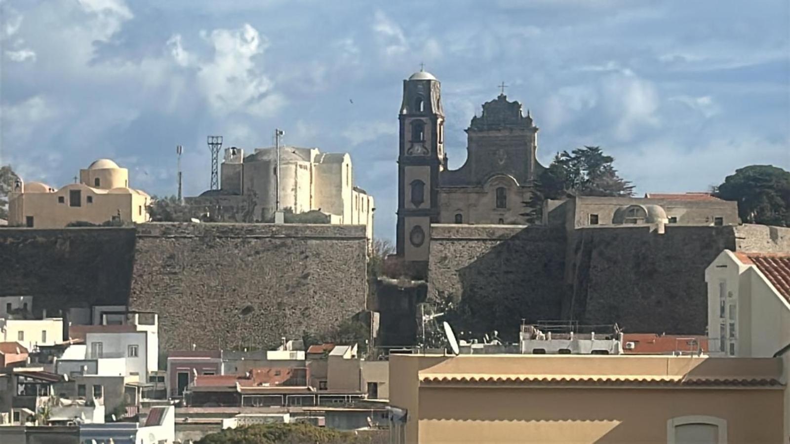 Appartamenti Il Ventaglio Lipari  Exterior photo